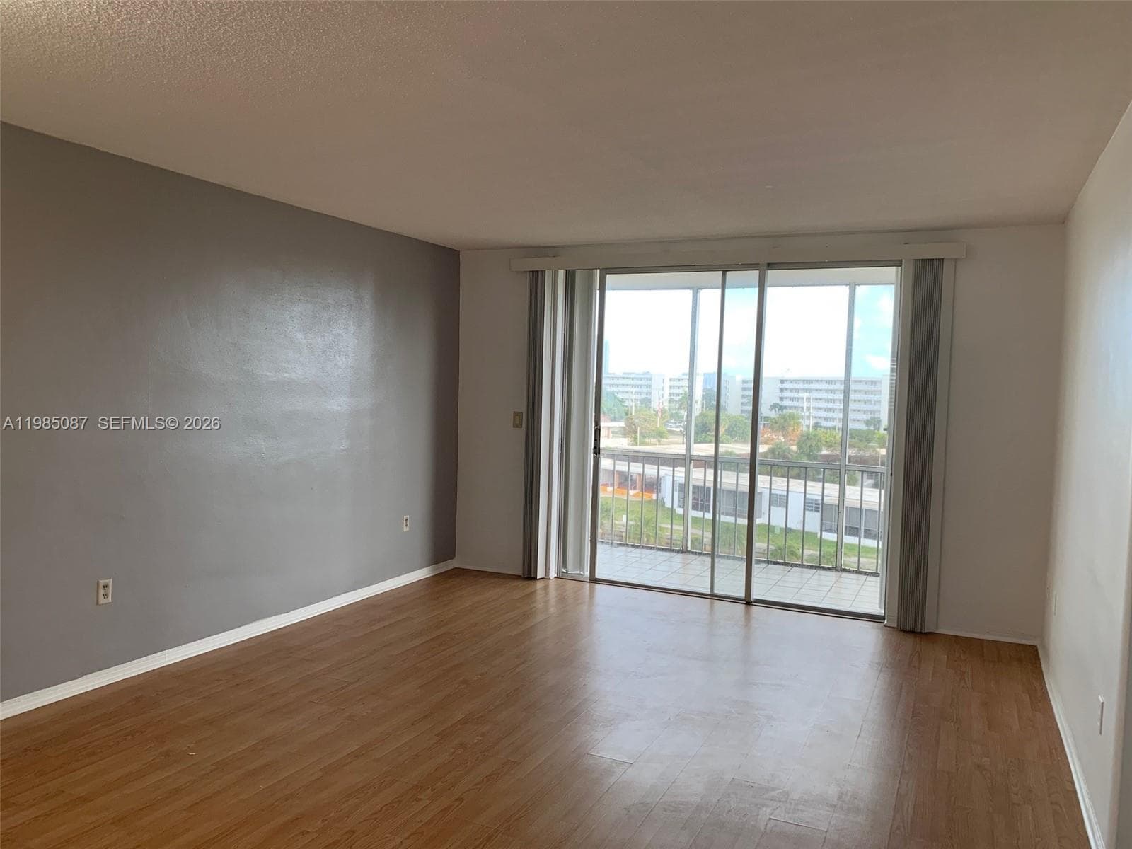 2859 Leonard Dr # G510, Aventura FL 33160