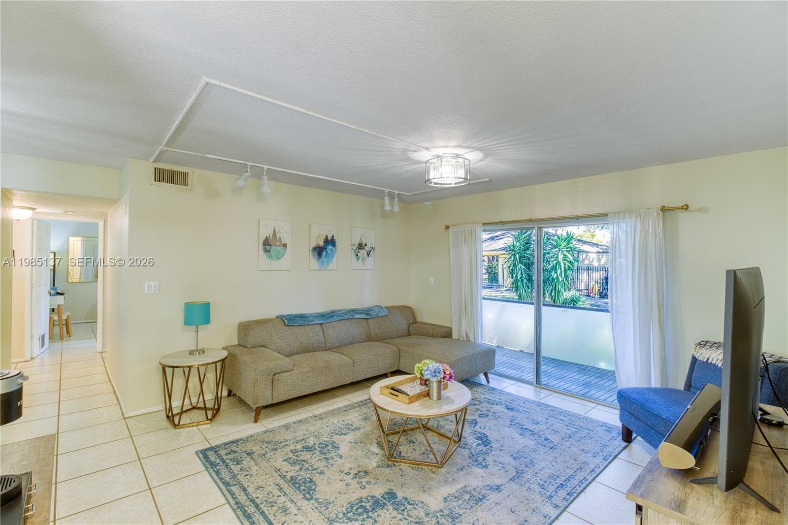 3095 N Oakland Forest Dr # 104, Oakland Park FL 33309 photo 5