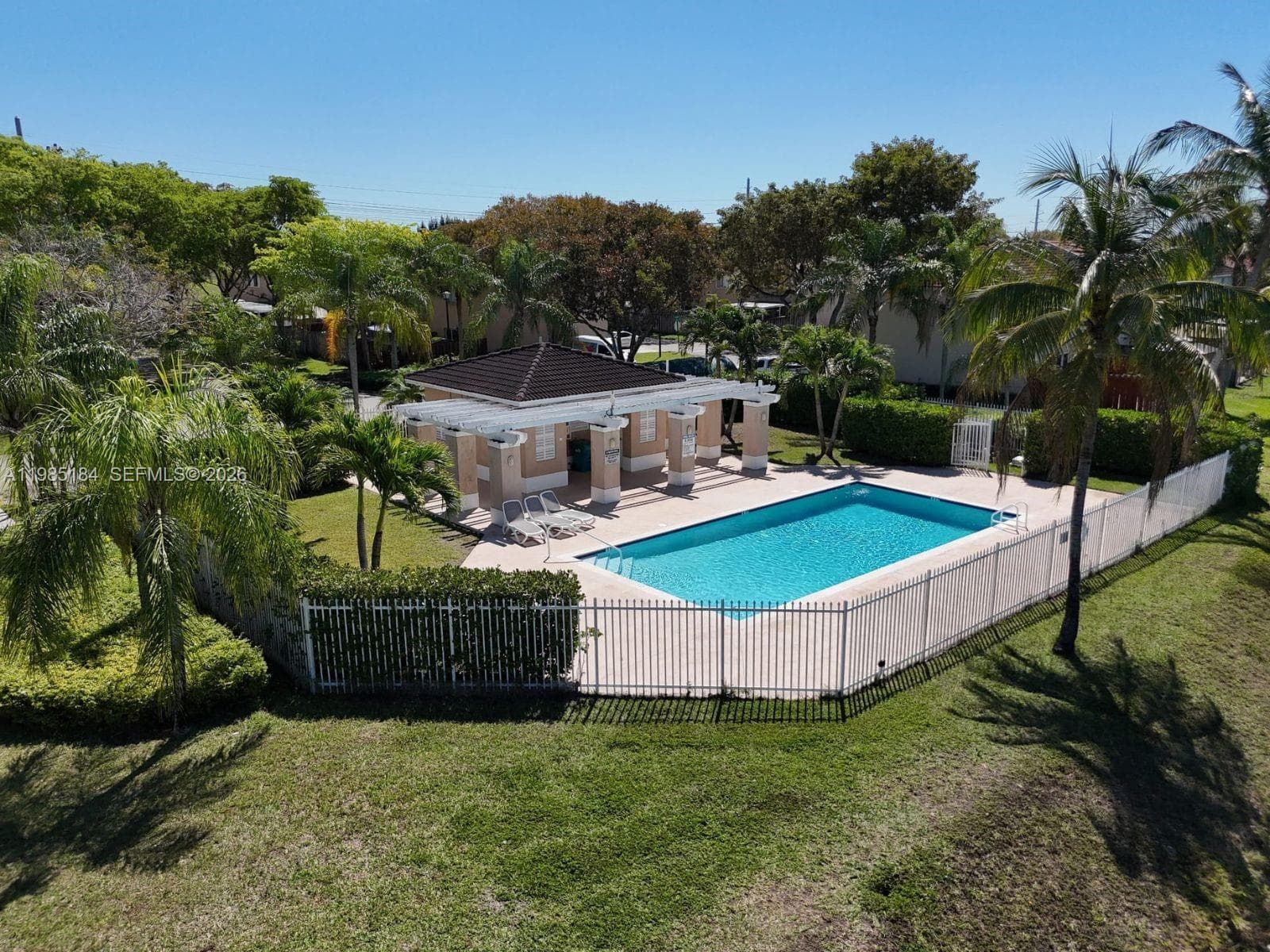 13926 SW 175th Ter, Miami FL 33177 photo 3