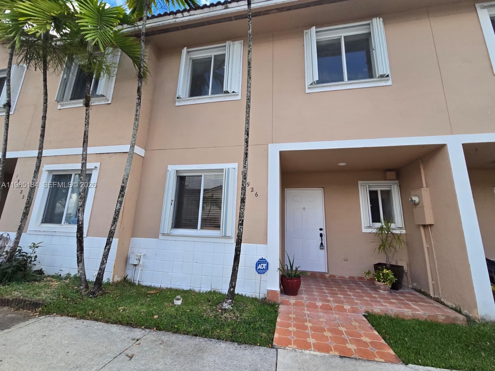13926 SW 175th Ter, Miami FL 33177 photo 5