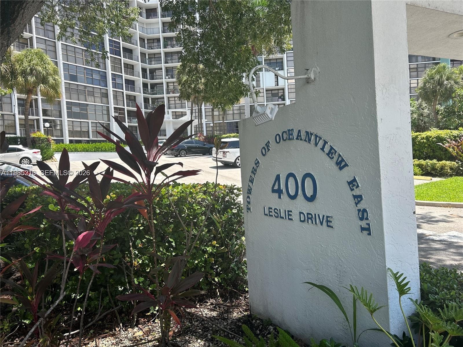 400 Leslie Dr # 308, Hallandale Beach FL 33009 photo 2