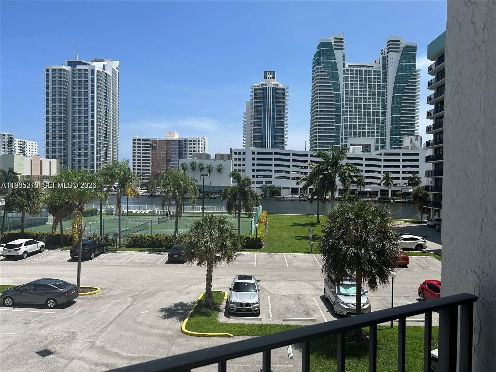 400 Leslie Dr # 308, Hallandale Beach FL 33009 photo 5