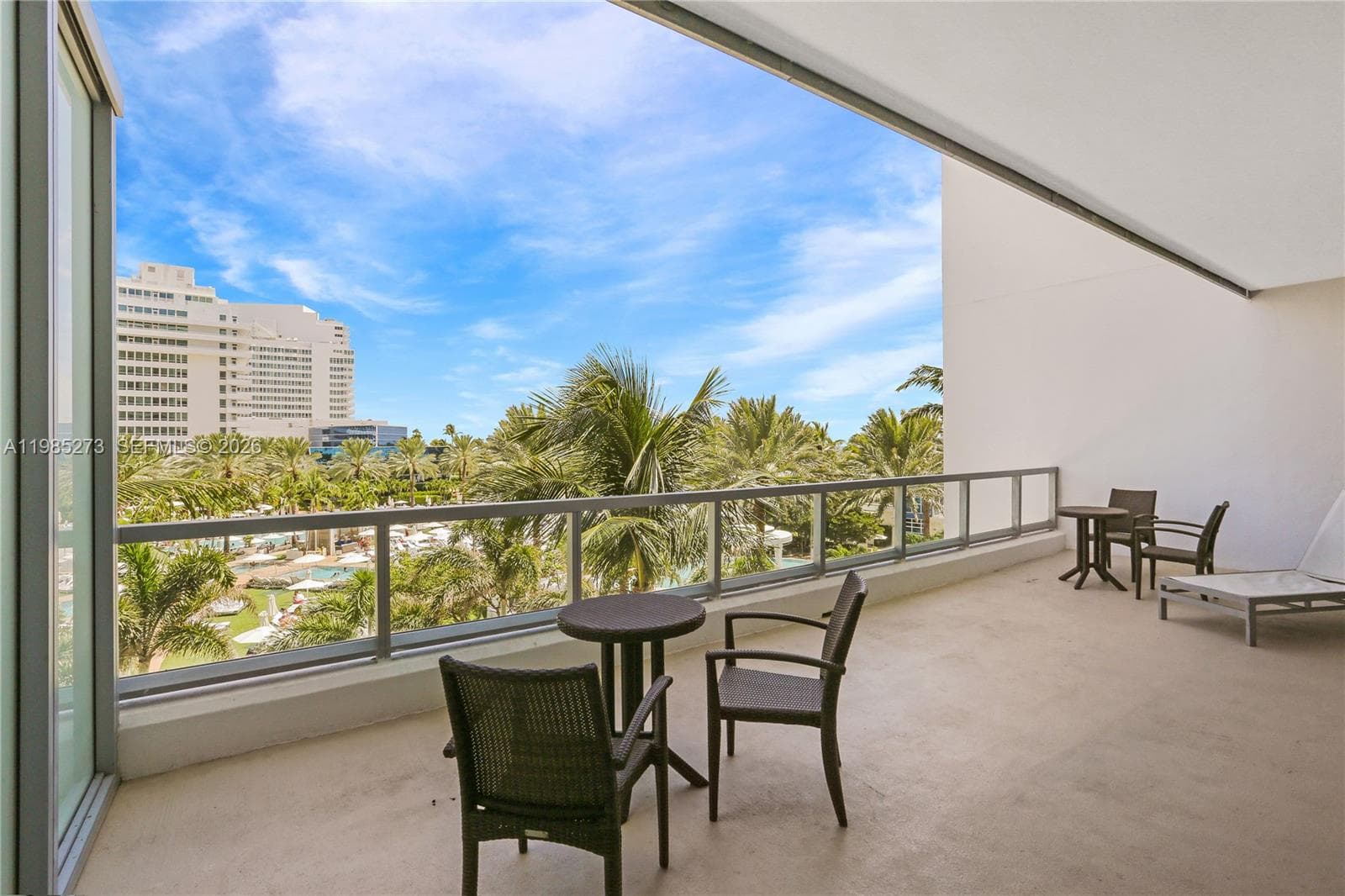 4391 Collins Ave # 307, Miami Beach FL 33140 photo 2