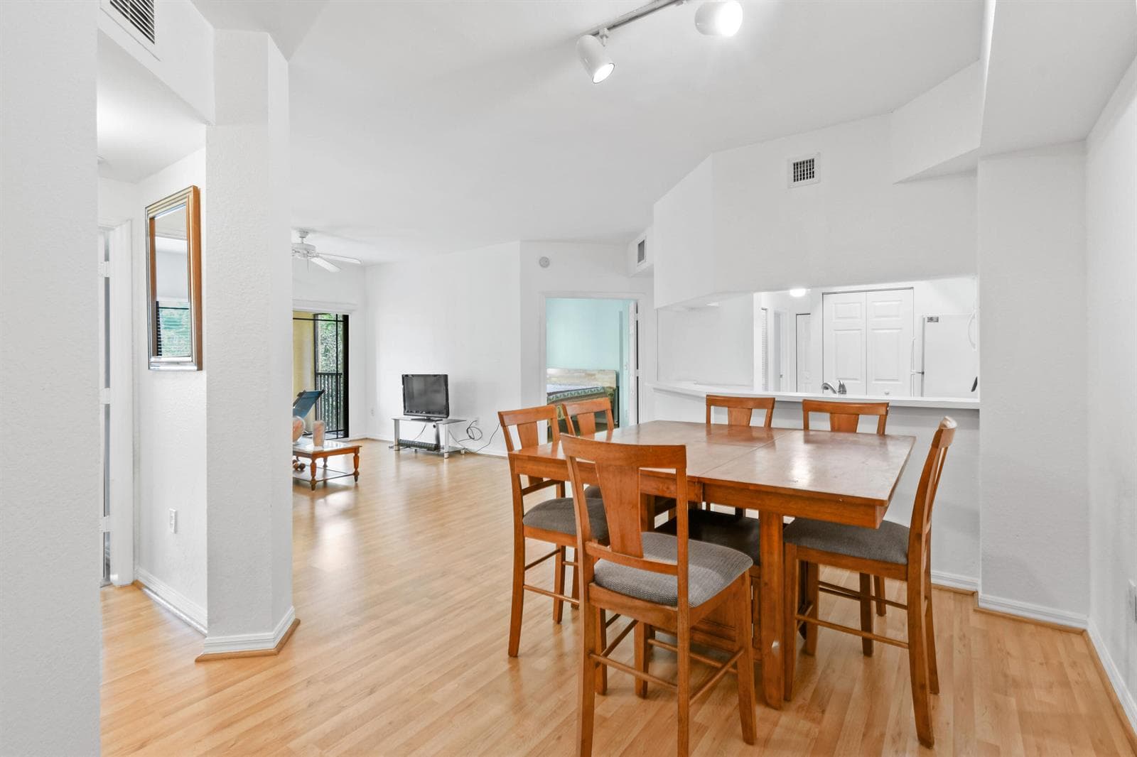 2727 Anzio Court # 307, Palm Beach Gardens FL 33410 photo 2