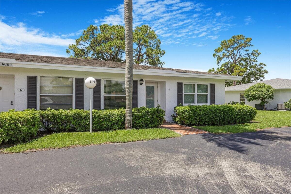 5178 Privet Place # D, Delray Beach FL 33484 photo 4