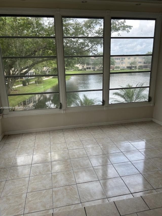5103 NW 35th St # 503, Lauderdale Lakes FL 33319 photo 2