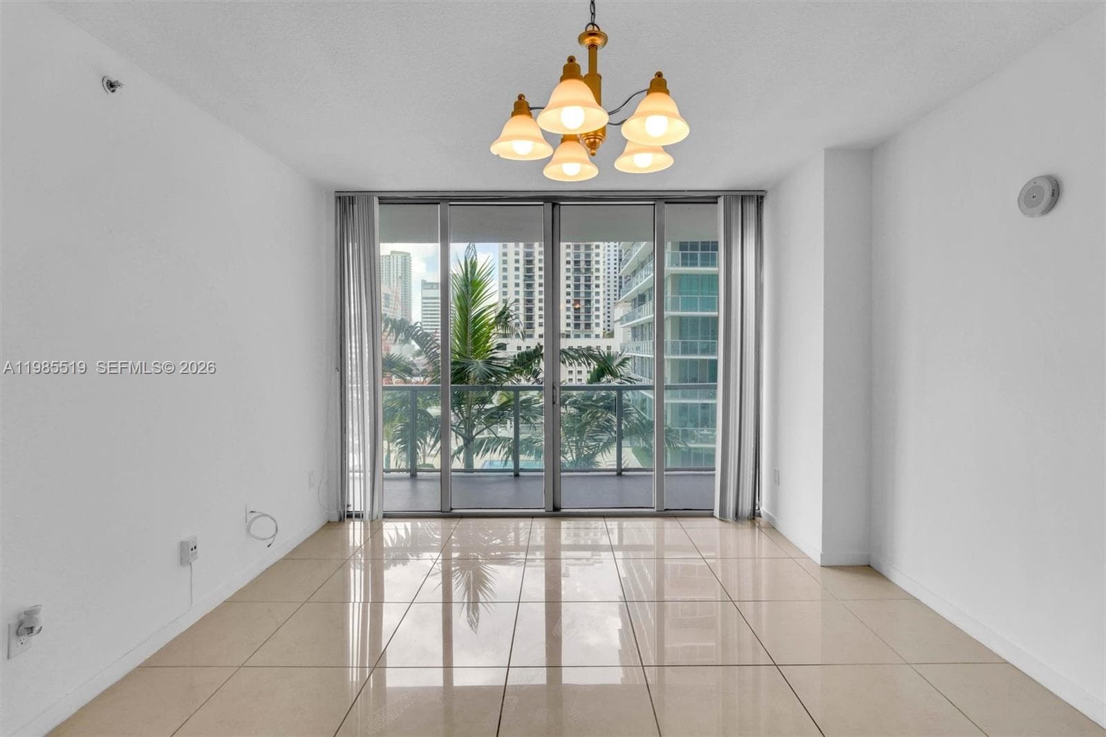 79 SW 12th St # 1210, Miami FL 33130
