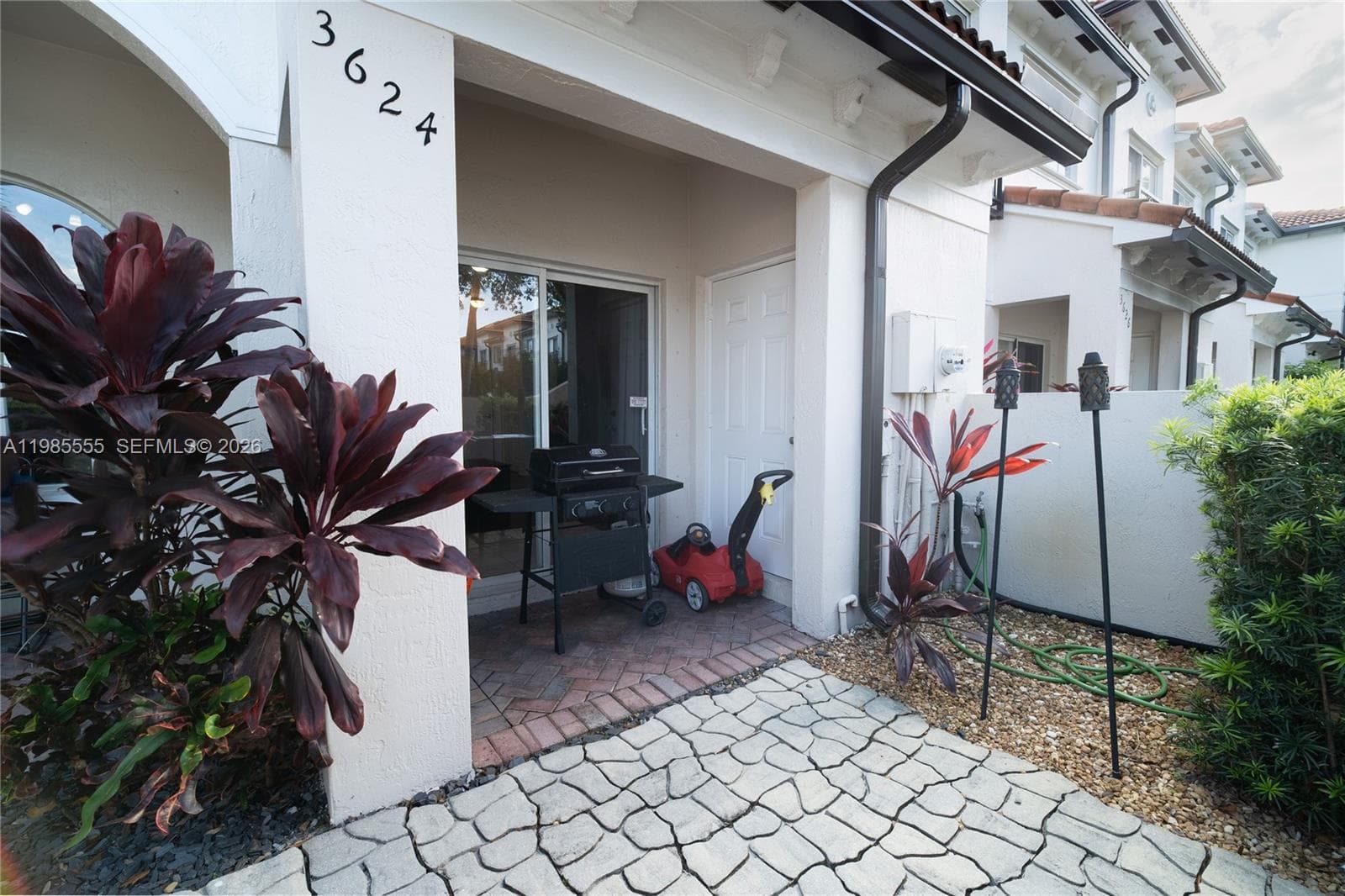 3624 NW 29th Pl, Lauderdale Lakes FL 33311 photo 5