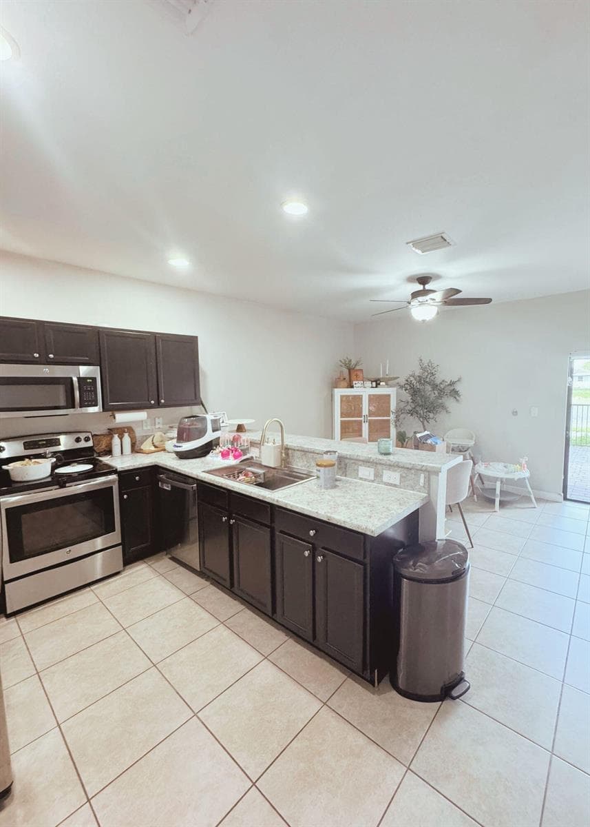 504 SE 32nd Avenue, Homestead FL 33033 photo 4