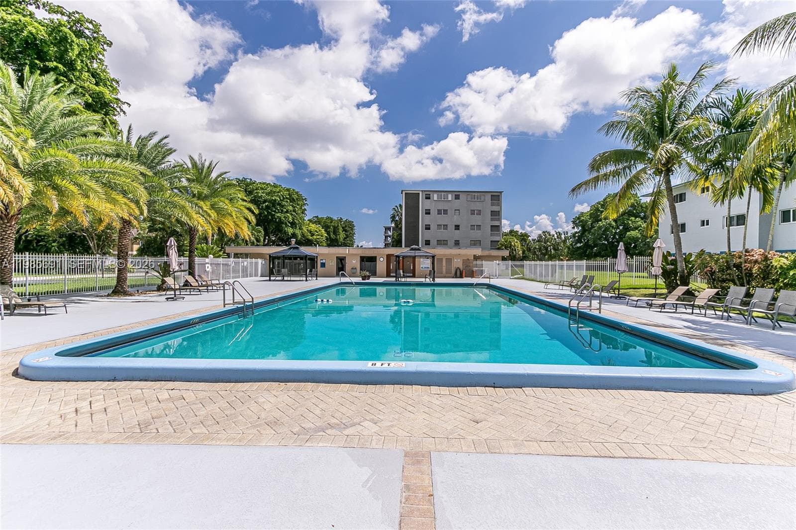 1000 Hillcrest Ct # 308, Hollywood FL 33021 photo 3