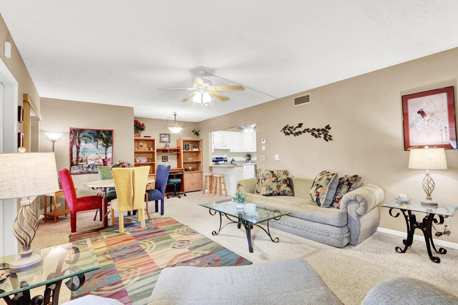 338 Knotty Pine Circle # D1, FL 33463 photo 3