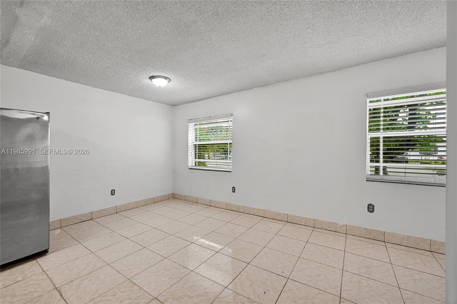 210 E 59th St, Hialeah, FL 33013 photo 4