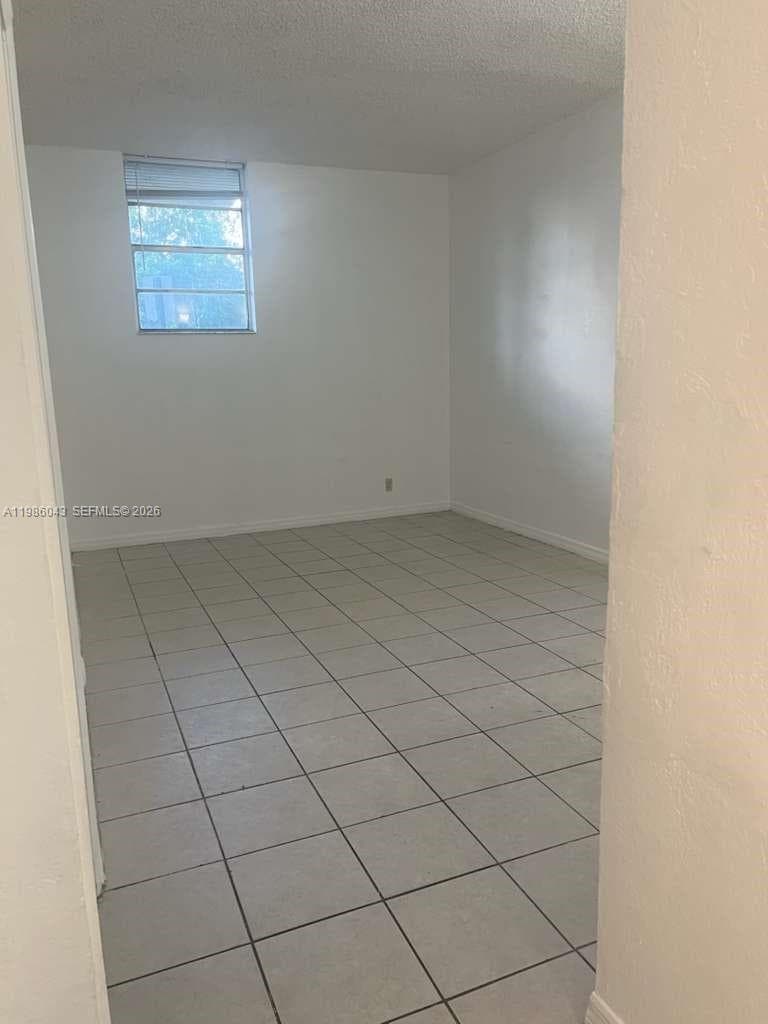 4550 NW 9th St # 114E, Miami FL 33126 photo 4