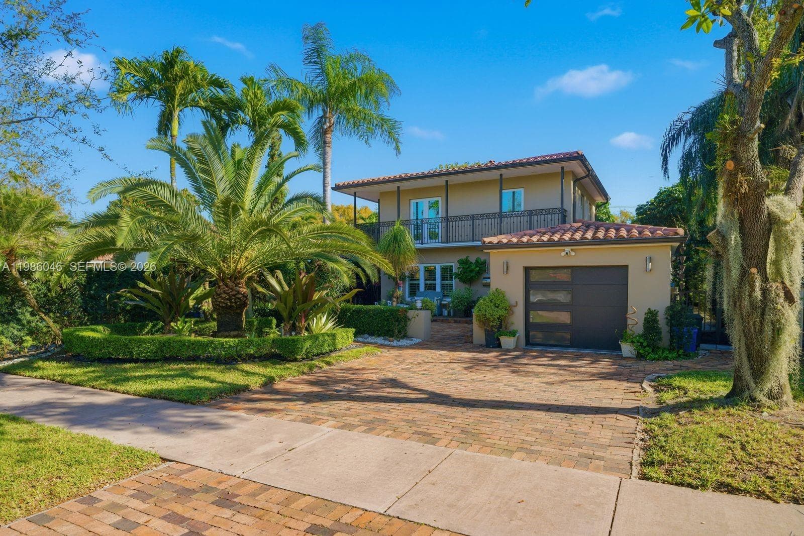 430 Candia Ave, Coral Gables FL 33134 photo 2