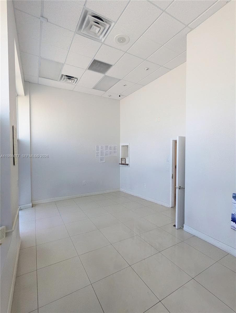 1100 W Oakland Park Blvd # 3, Wilton Manors FL 33311 photo 2