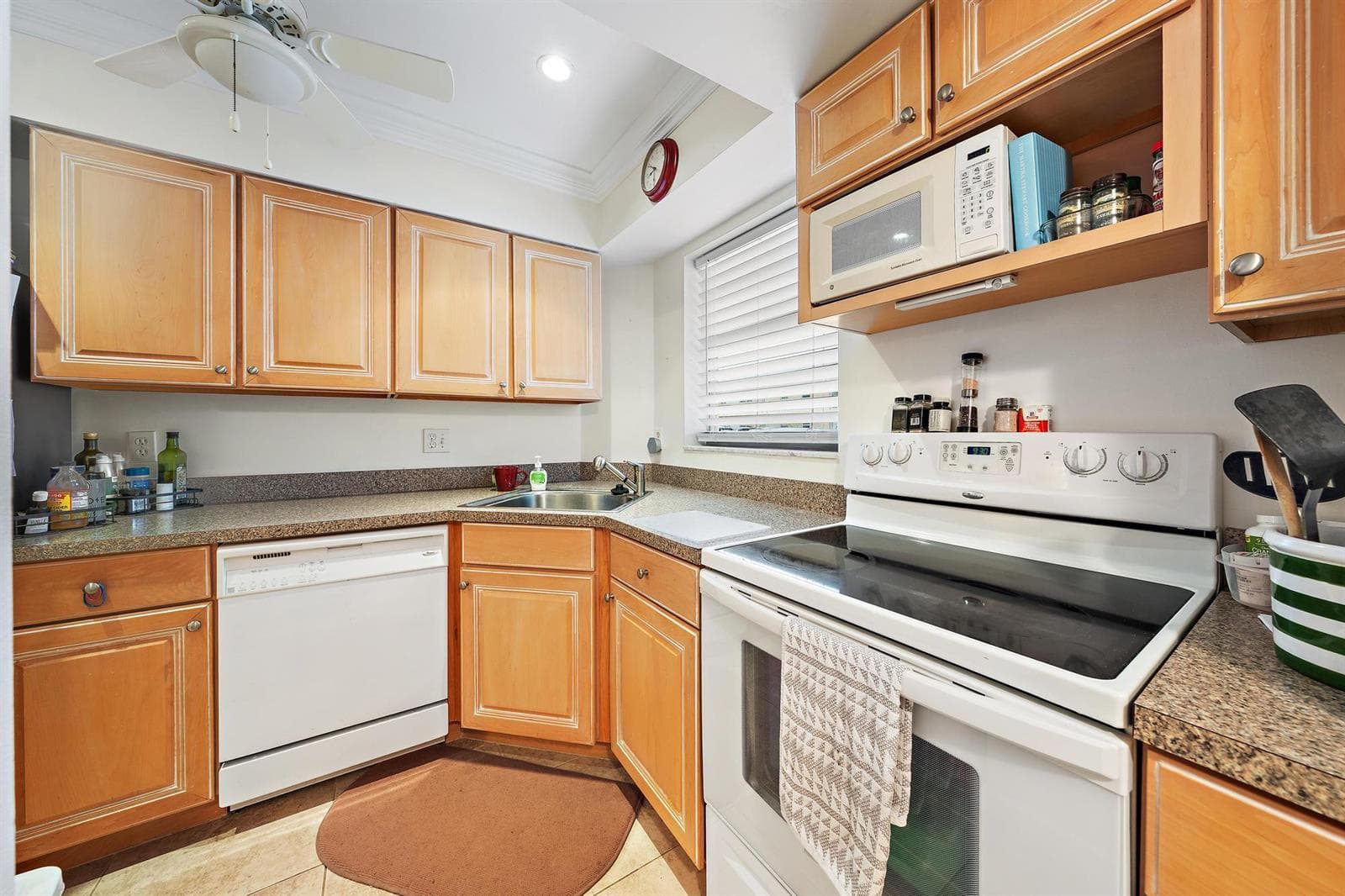 18081 SE Country Club Drive # 51, Jupiter FL 33469 photo 4