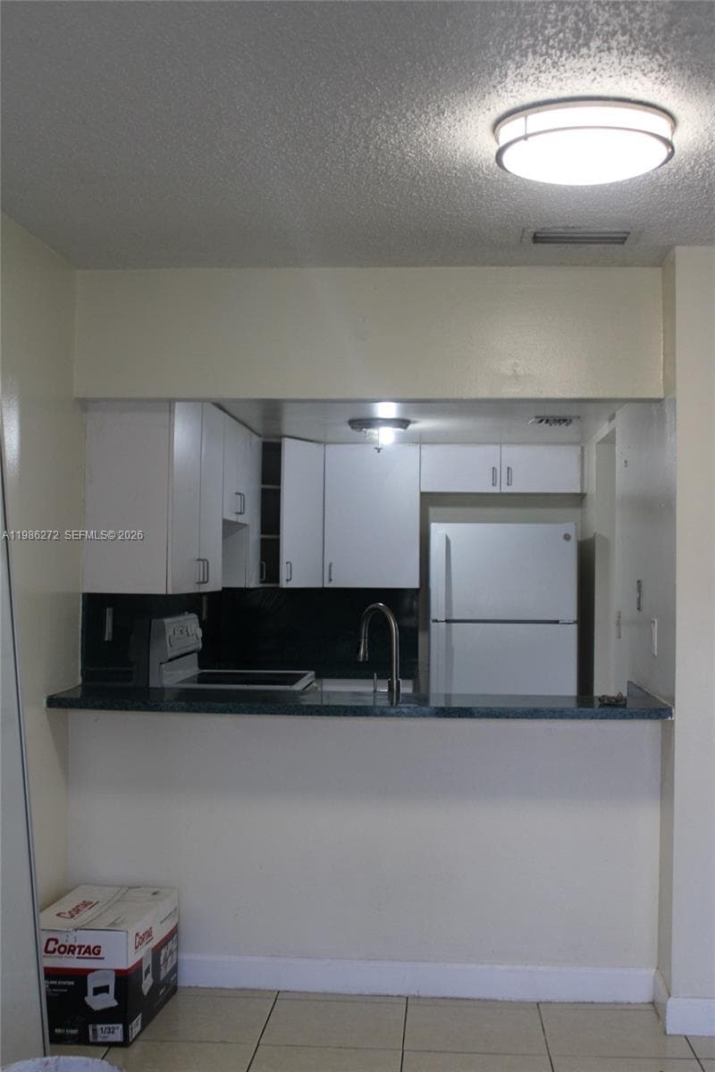 2295 W 53rd Pl # 201, Hialeah FL 33016 photo 4