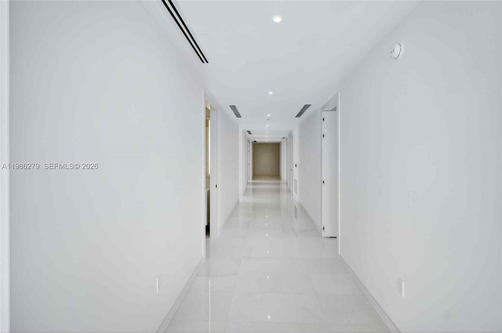 300 Biscayne Blvd Way # 4901E, Miami FL 33131 photo 5