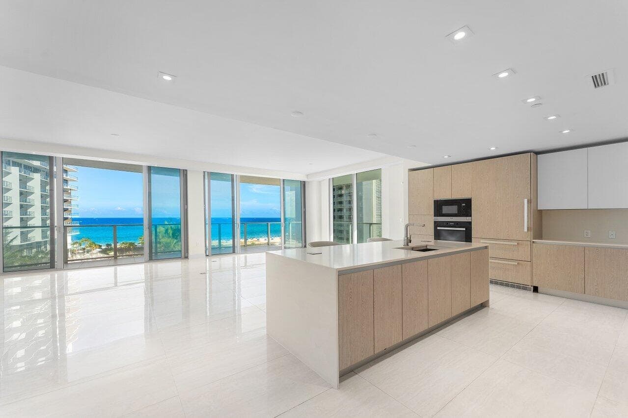 3100 N Ocean Drive # P705, Riviera Beach FL 33404 photo 4