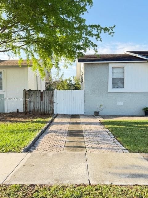9770 SW 210th St, Cutler Bay FL 33189 photo 5