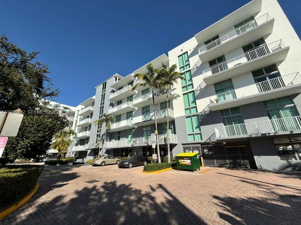 2100 Van Buren St # 501, Hollywood FL 33020