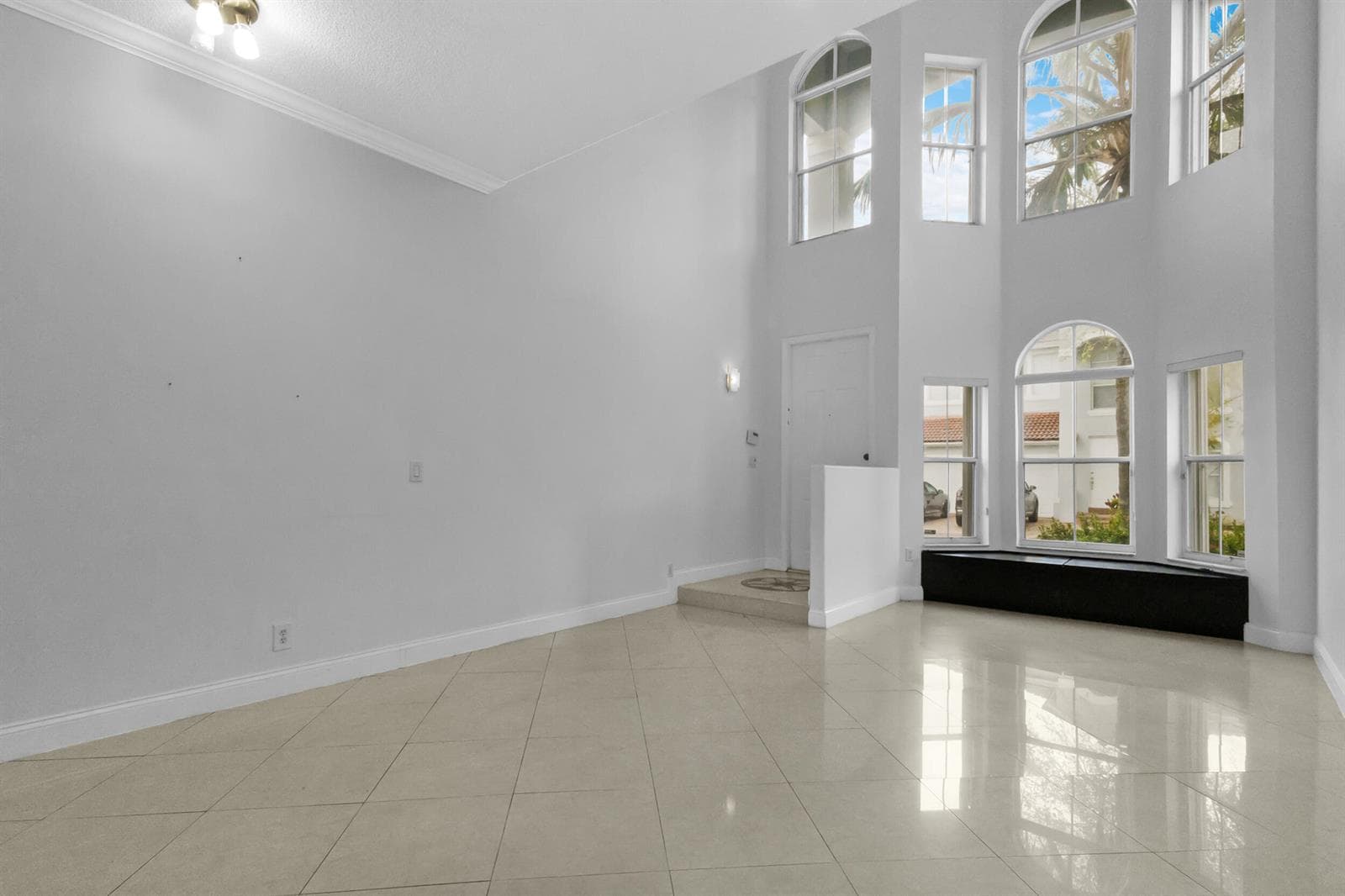 3768 SW 50th Court, Hollywood FL 33312 photo 2