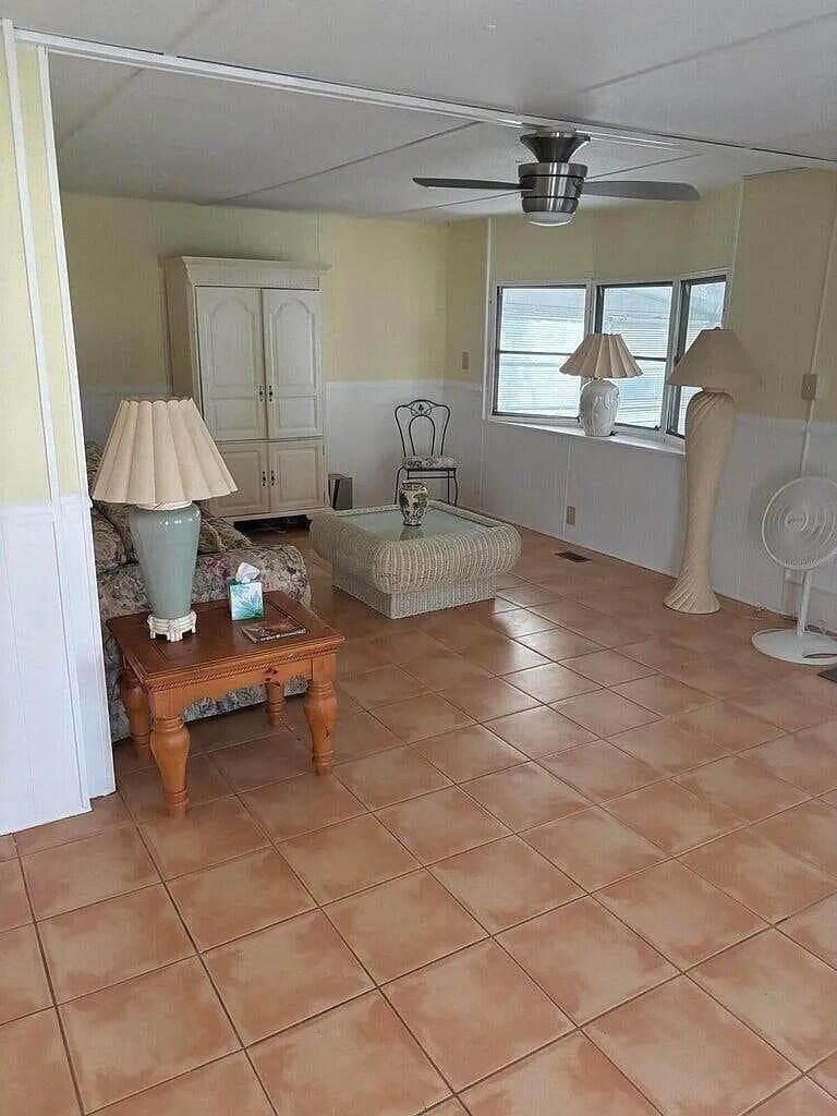 86 El Camino Real, Port St. Lucie FL 34952 photo 3
