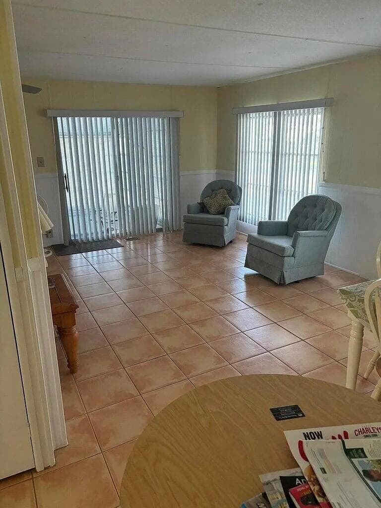 86 El Camino Real, Port St. Lucie FL 34952 photo 4