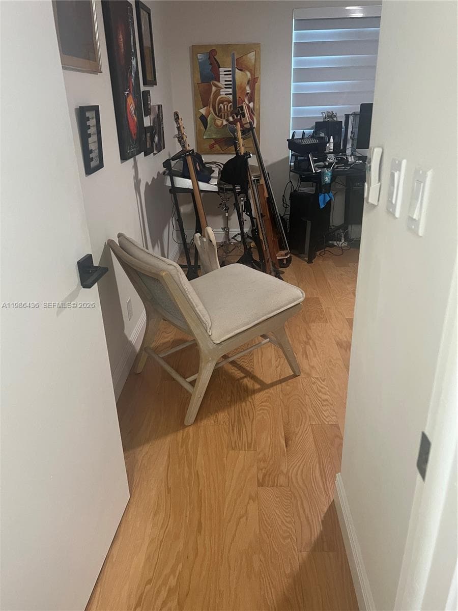 8221 NW 14th St, Plantation FL 33322 photo 2