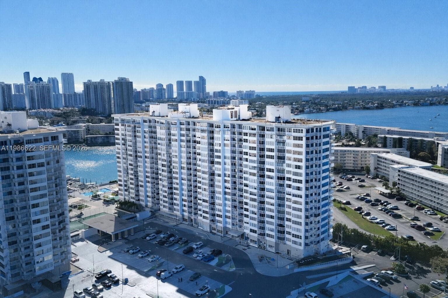 18041 Biscayne Blvd # 202, Aventura FL 33160