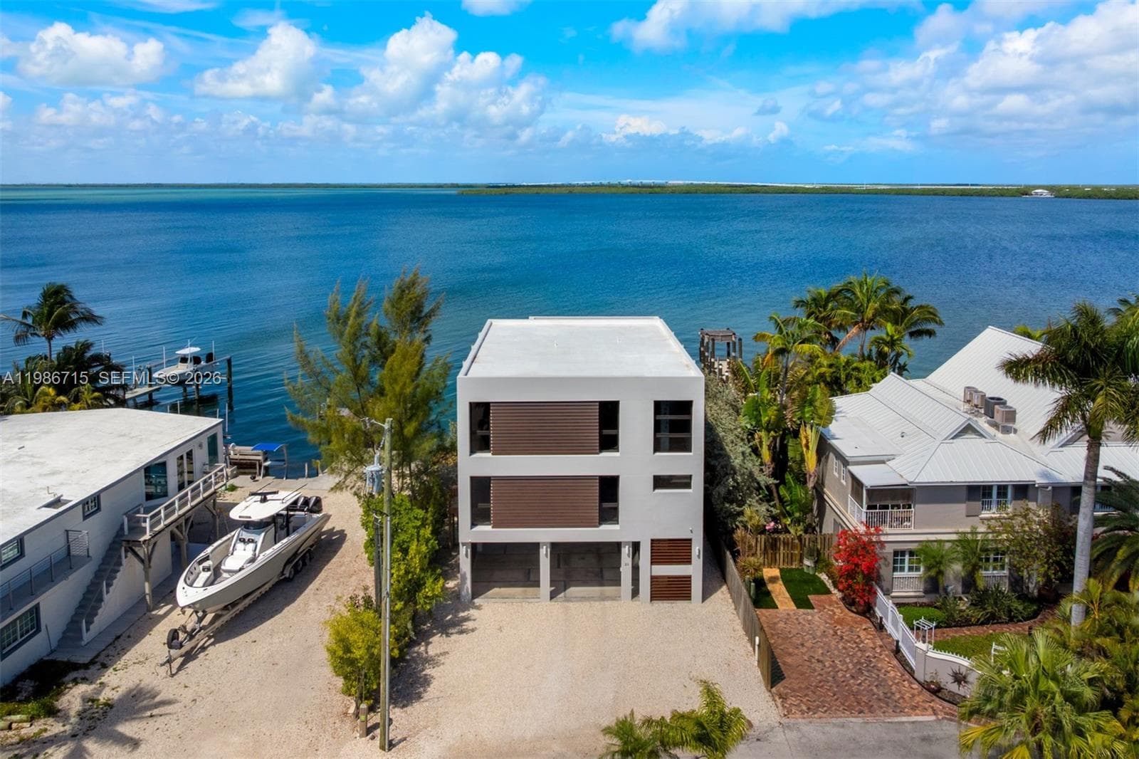 21 Stillwright Way, Key Largo FL 33037 photo 3