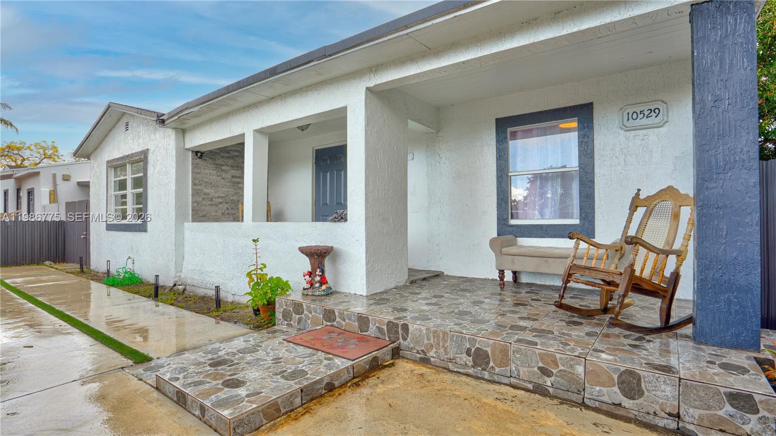 10529 NW 35th Ave, Miami FL 33147 photo 3