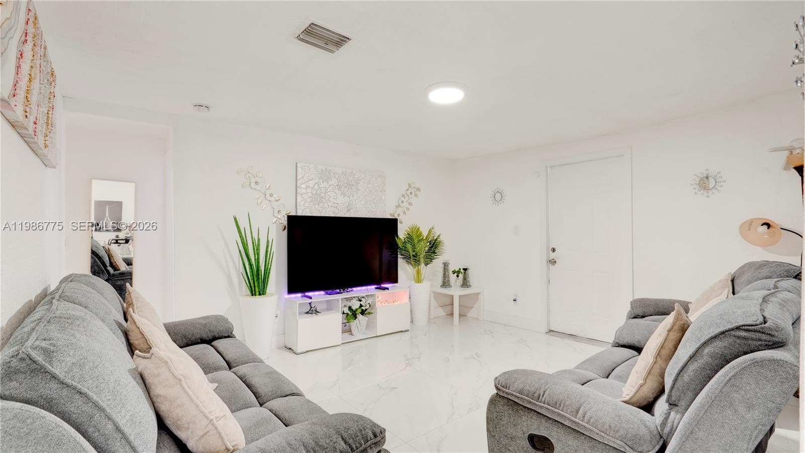 10529 NW 35th Ave, Miami FL 33147 photo 5