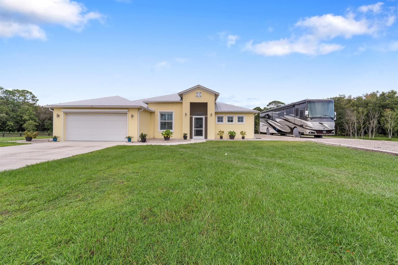2143 SE 137th Way, Okeechobee FL 34974 photo 3