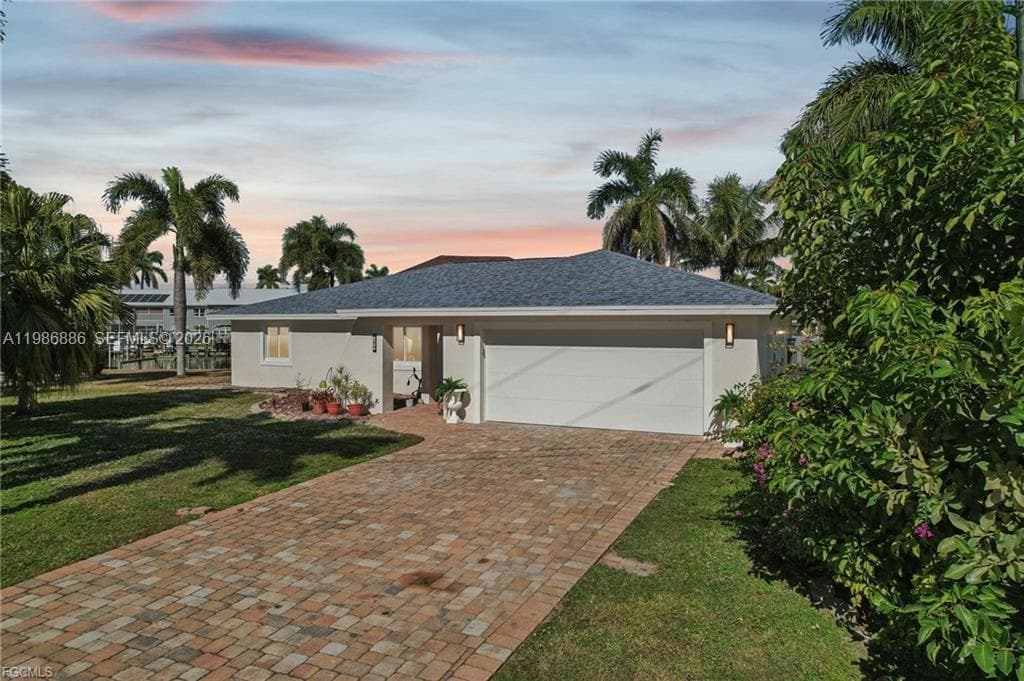 1819 SE 43 St, Cape Coral FL 33904 photo 2