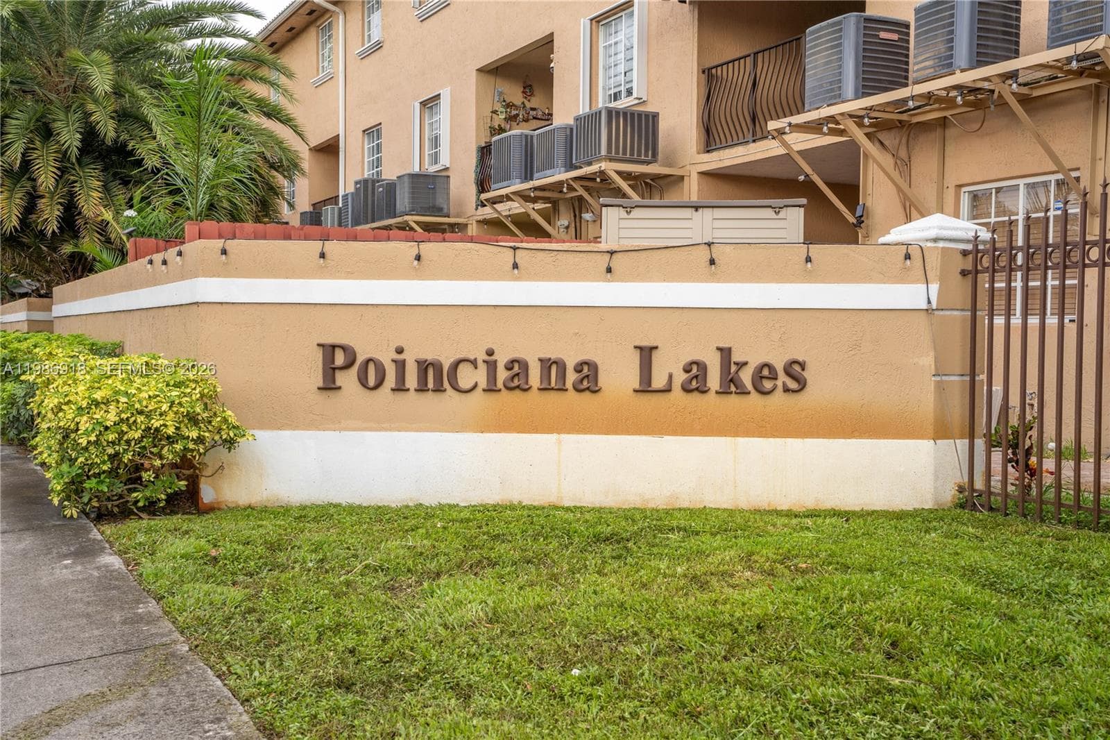 17425 NW 75th Pl # 101, Hialeah FL 33015 photo 3