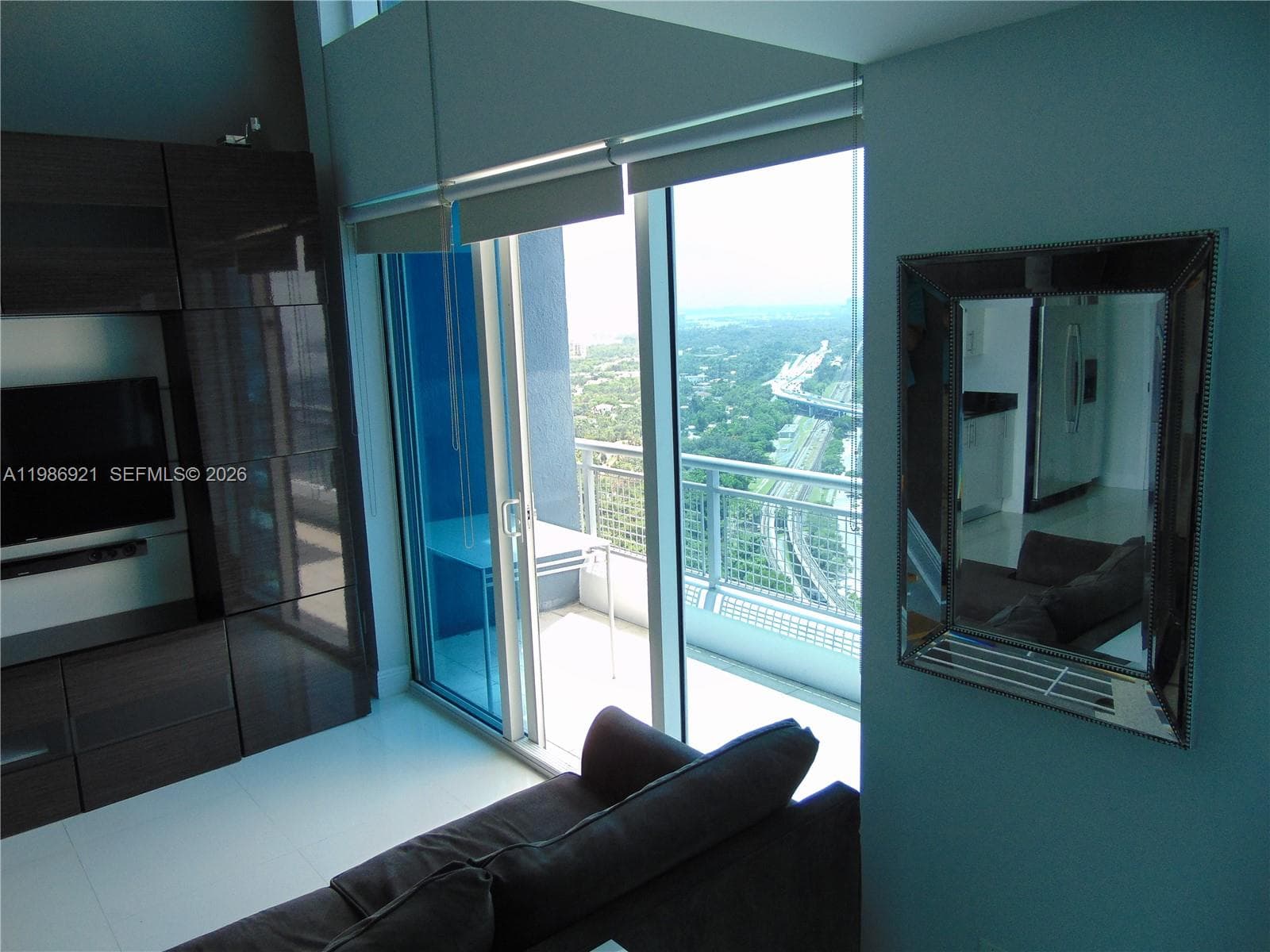 60 SW 13th St # 2619, Miami FL 33130 photo 3