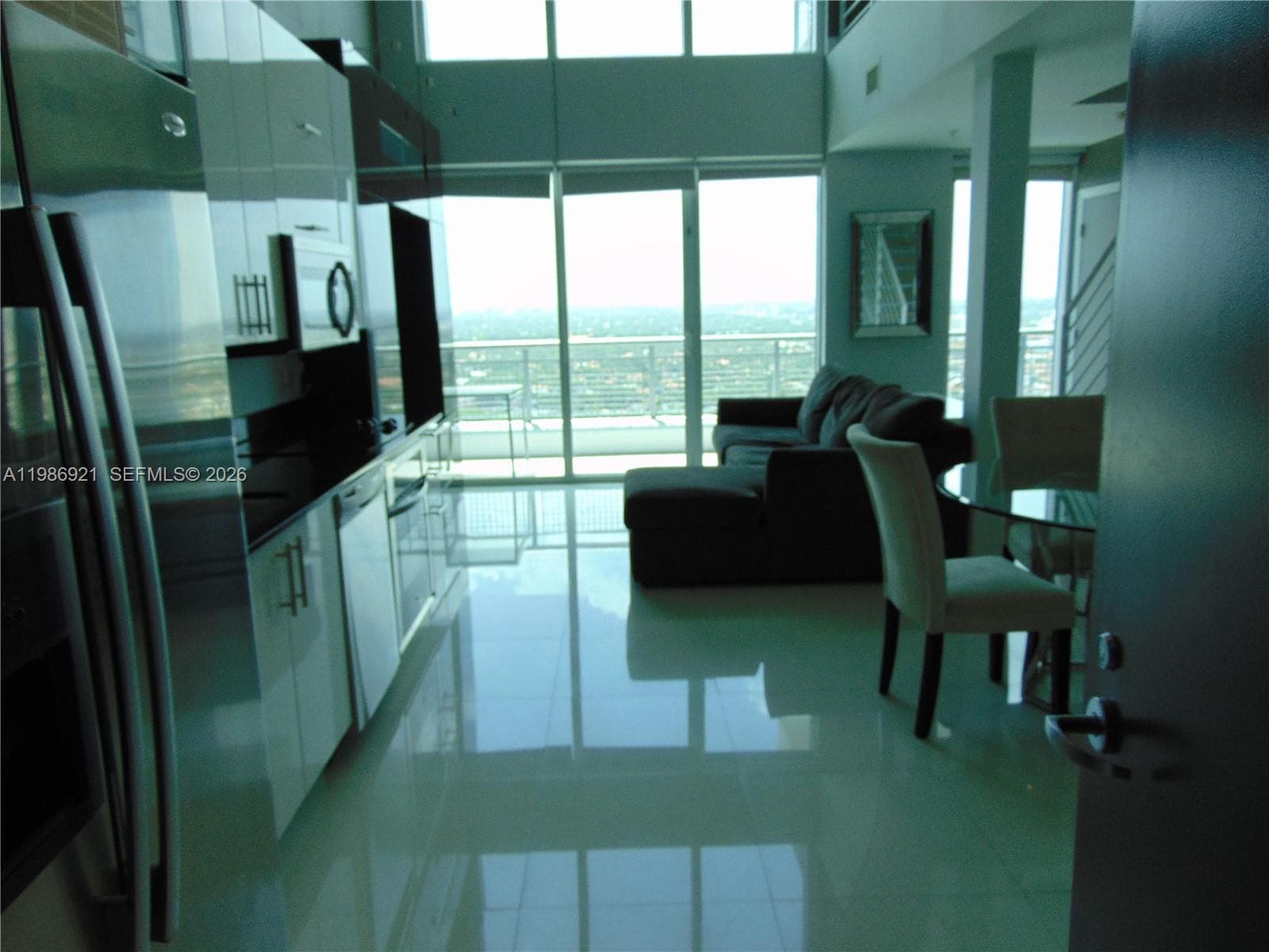60 SW 13th St # 2619, Miami FL 33130 photo 4