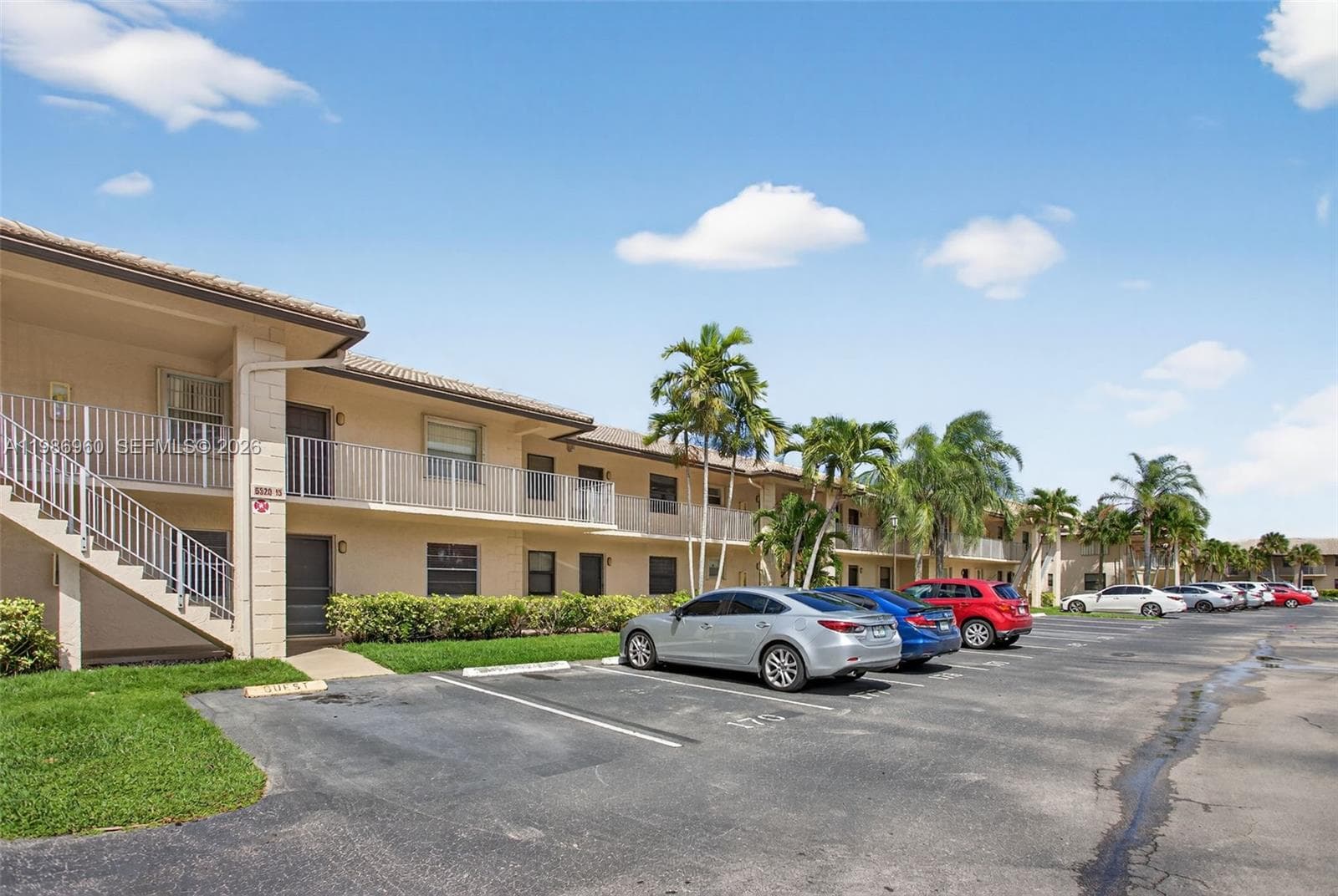 5520 Lakeside Dr # 105, Margate FL 33063 photo 3