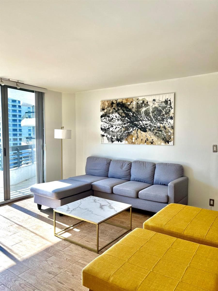 3400 NE 192nd Street # 1102, Aventura FL 33180