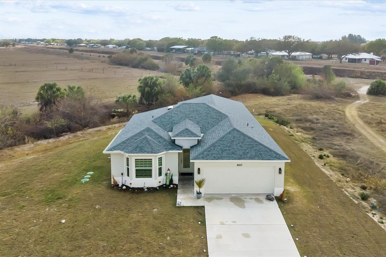 8607 SW 7th Lane, Okeechobee FL 34974 photo 3