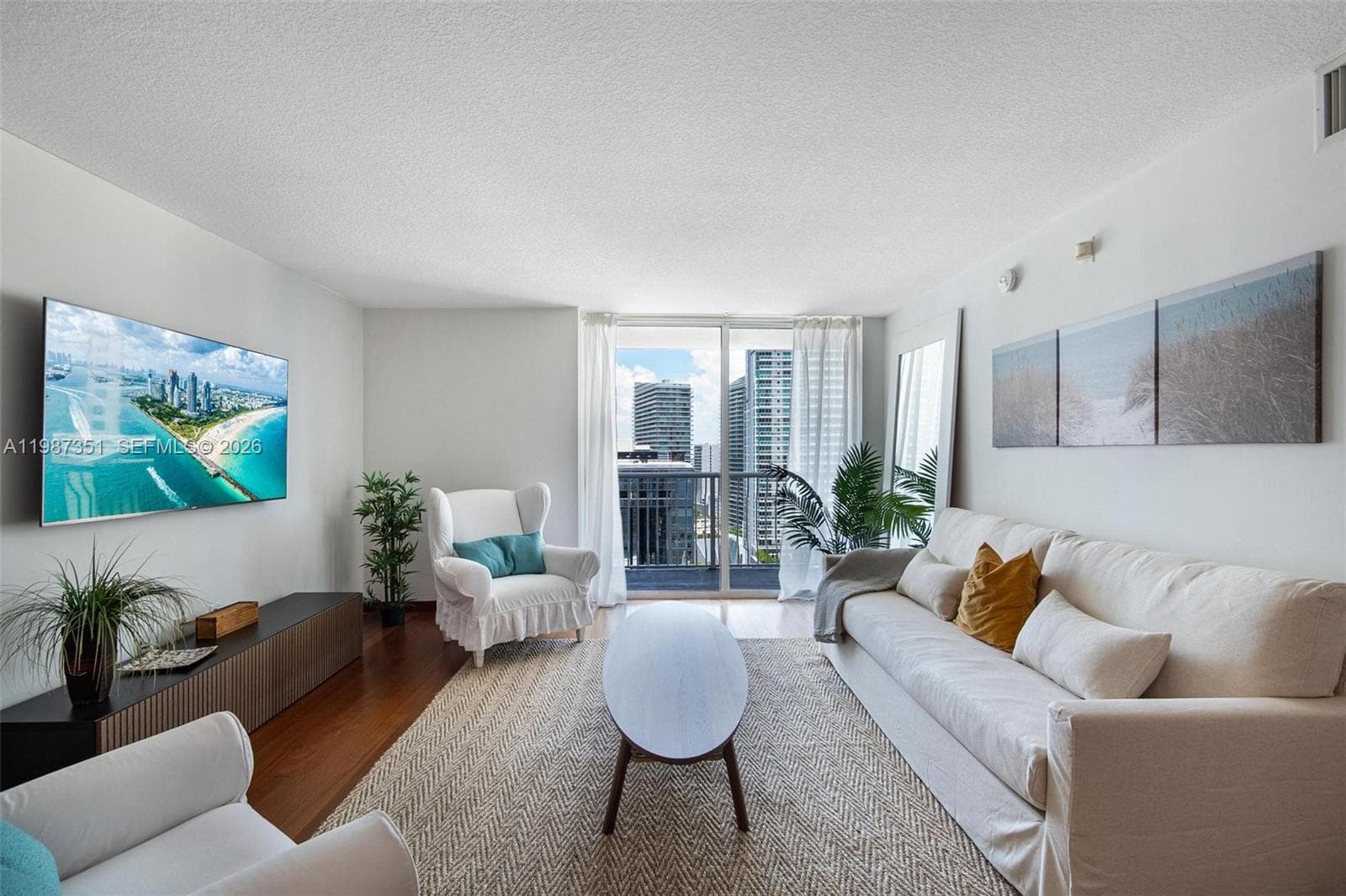 1200 Brickell Bay Dr # 2824, Miami FL 33131 photo 2