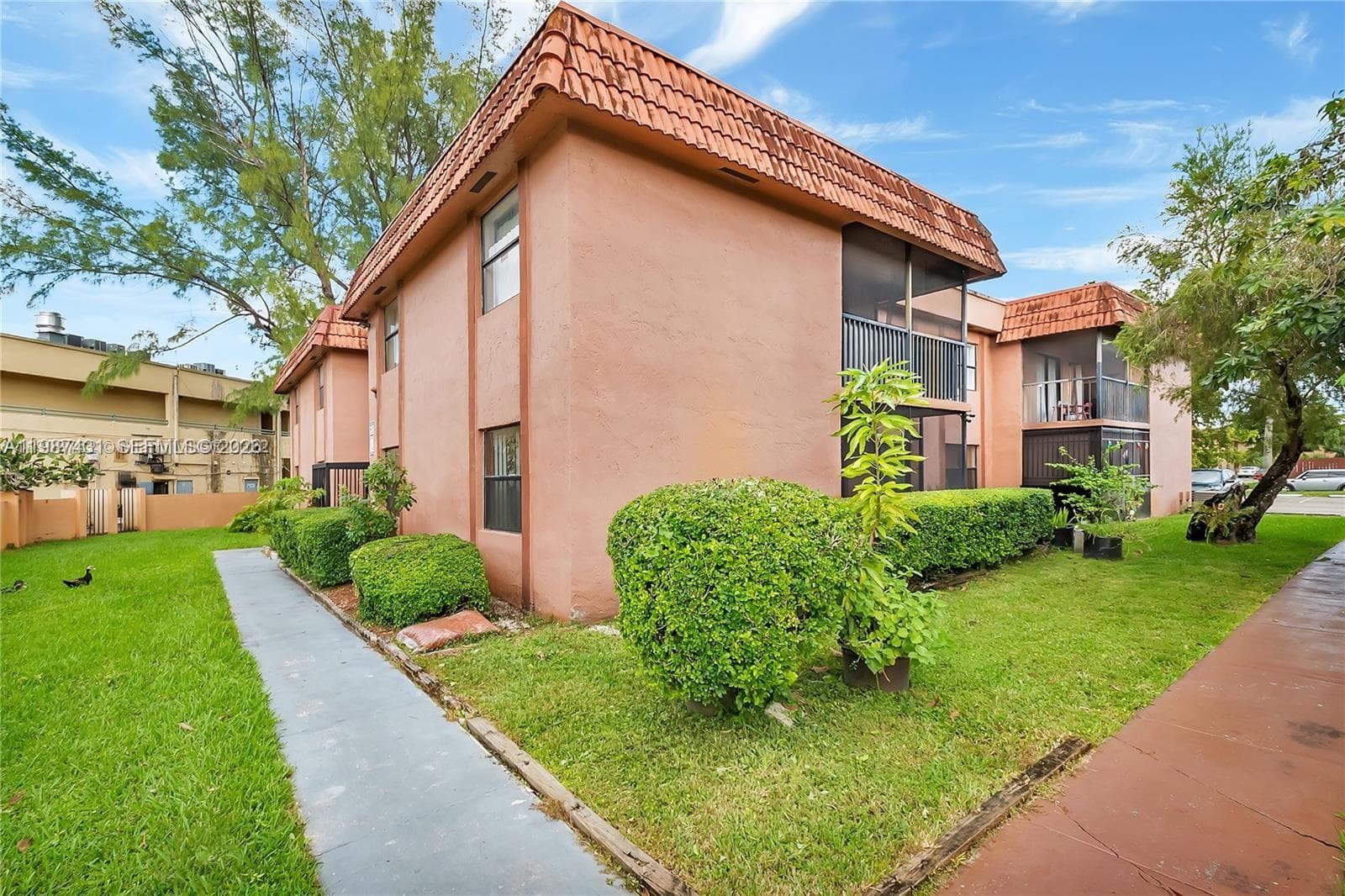 6580 W 27th Ct # 58-12, Hialeah FL 33016 photo 4