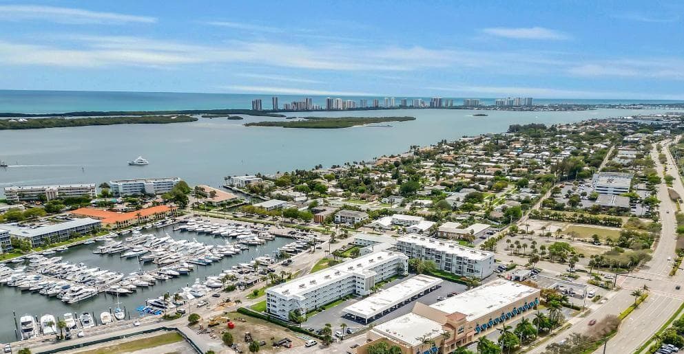 907 Marina Drive # 401, North Palm Beach FL 33408 photo 2