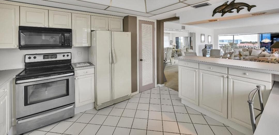 907 Marina Drive # 401, North Palm Beach FL 33408 photo 4