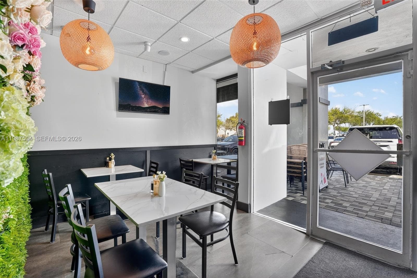 Restaurant For Sale in the heart of Kendall, Kendall FL 33186 photo 4