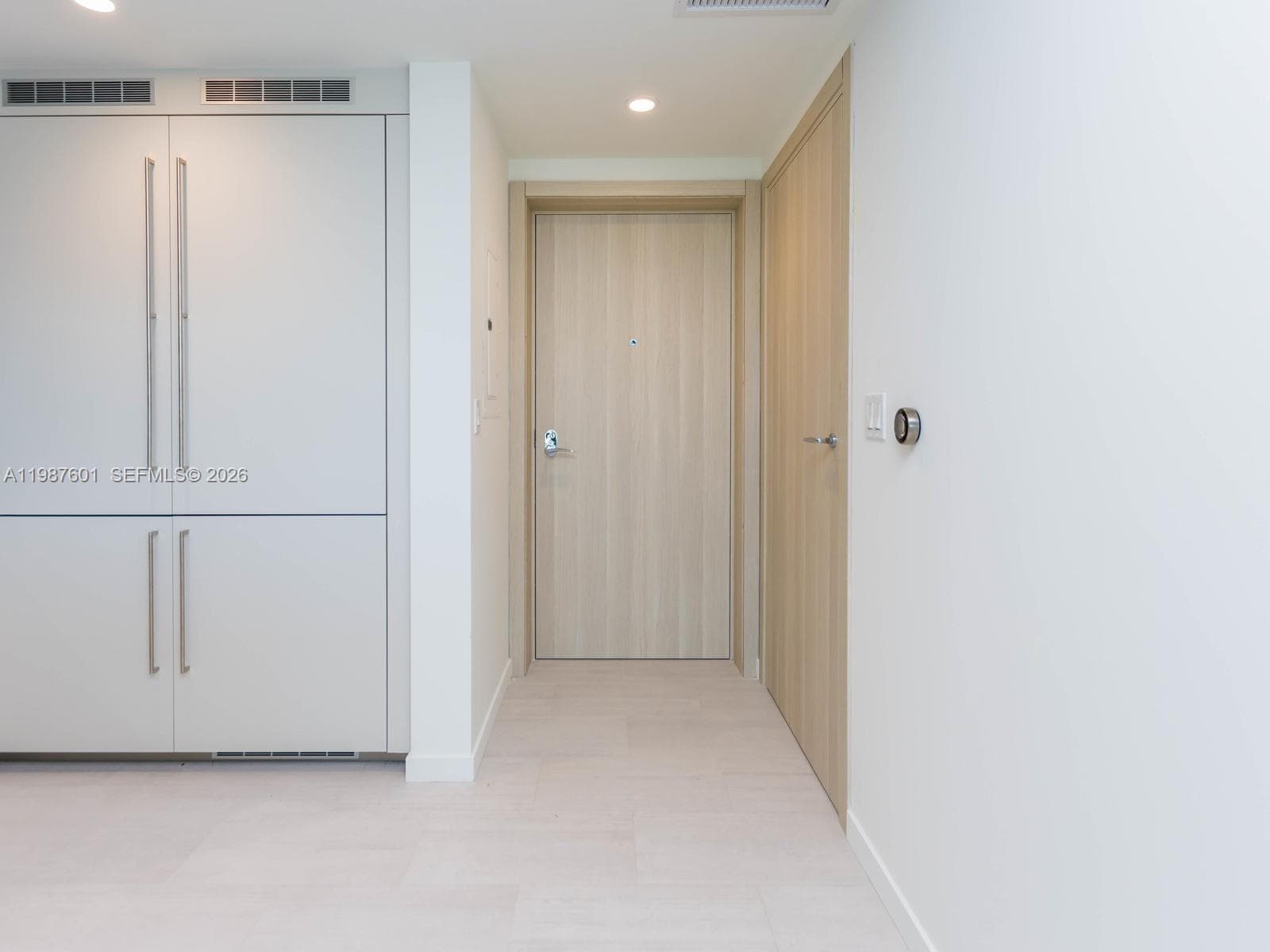 1000 Brickell Plz # 4104, Miami FL 33131 photo 5