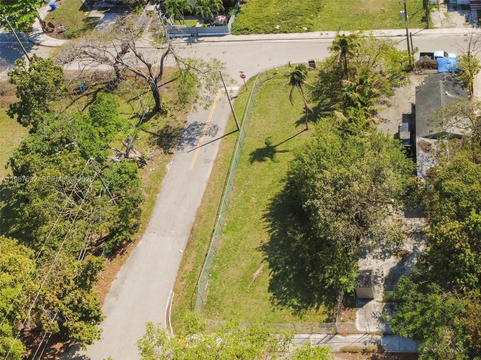 800 NW 30th St, Miami FL 33127 photo 2
