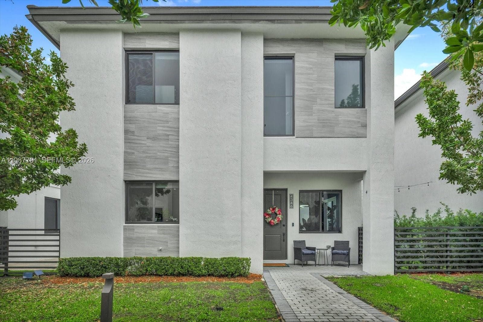 4346 NW 81st Ave, Doral FL 33166 photo 2