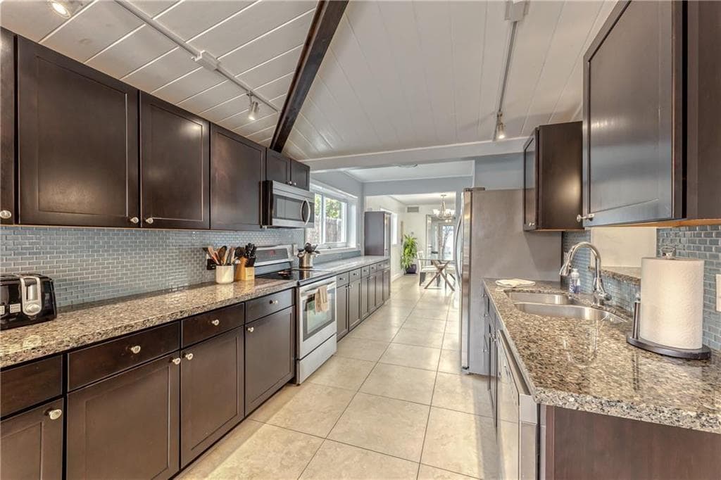 1517 NE 17th Terrace, Fort Lauderdale FL 33304 photo 3